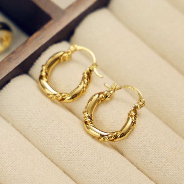 Minimalist Twisted Circle Gold Earring