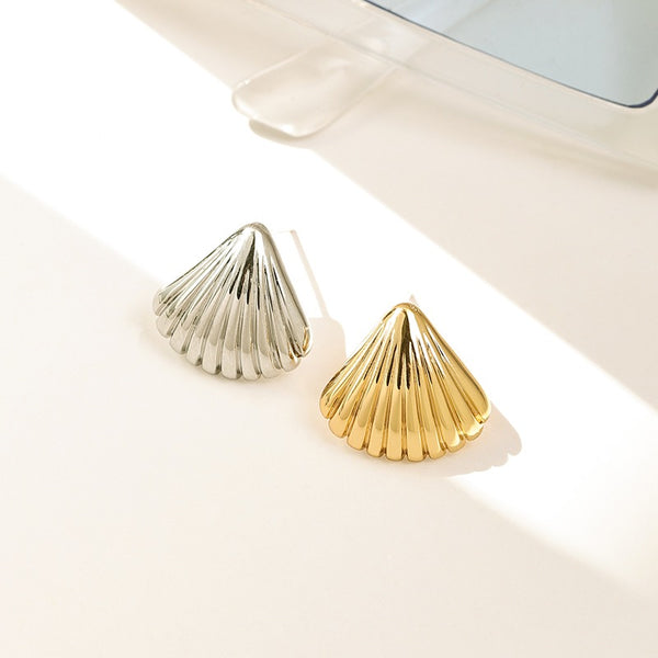 Seashell-inspired Minimalist Stud Earrings